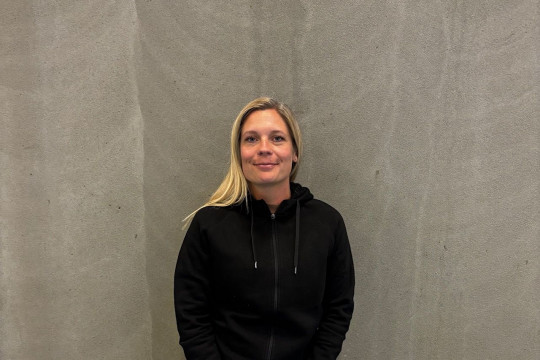 Pernille J